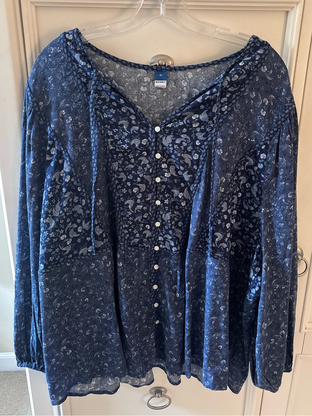 Old Navy Navy Blue Floral Button-Front Peasant Blouse